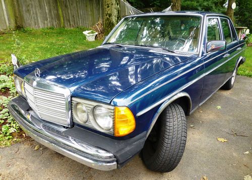 1982 mercedes benz 300d turbo diesel sedan lot of 2 cars both 69000 mile running