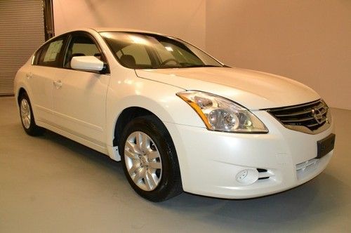2012 nissan altima 2.5s automatic  cd keyless clean carfax 1 owner