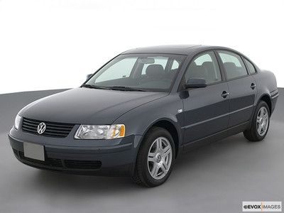 2001 volkswagen passat glx sedan 4-door 2.8l