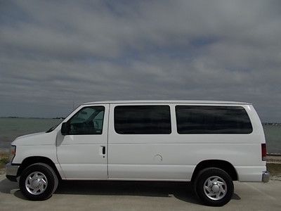 11 ford e-350 xlt 12 passenger van - factory warranty - loaded