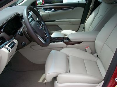 2013 XTS AWD PREMIUM PACKAGE NAVIGATION LEATHER SEATS**ONLY 1800 MILES!!!!!, image 27
