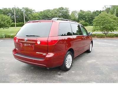 2007 TOYOTA SIENNA XLE AWD 4X4 SUNROOF DVD HEATED LEATHER SONAR PARKING SERVICED, US $14,990.00, image 13