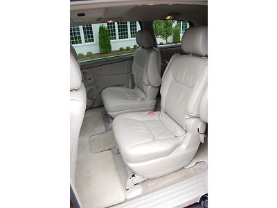 2007 TOYOTA SIENNA XLE AWD 4X4 SUNROOF DVD HEATED LEATHER SONAR PARKING SERVICED, US $14,990.00, image 66