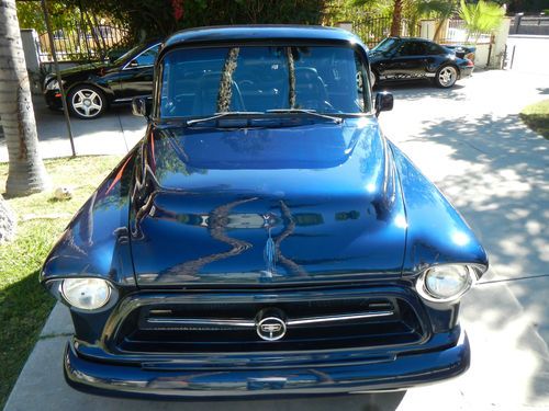 1957 Chevrolet Pick up BIG WINDOW Custom Show truck with 4000 miles NICE, image 4