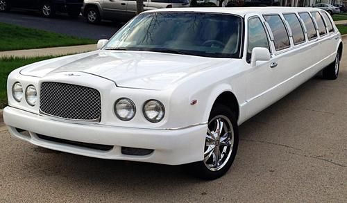 Beautiful bentley look conversion on a 1995 town car 12 passenger limousine