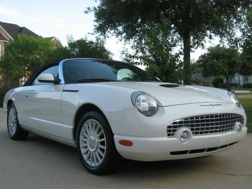 2002 ford thunderbird  62k miles   rare white over full red interior