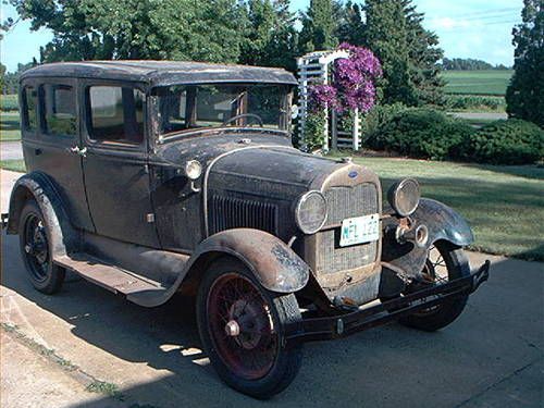 1929 Ford model a 4 door car #5