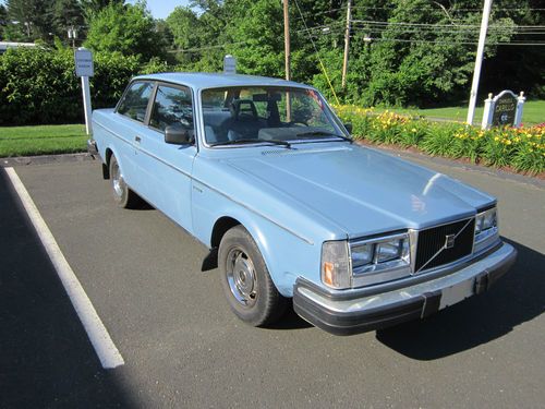 1982 volvo 242 dl - rare 2dr 4-speed - estate sale - original fl car