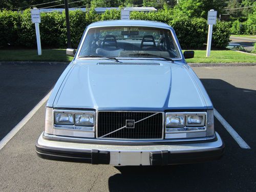 1982 Volvo 242 DL - Rare 2dr 4-Speed - Estate Sale - Original FL Car, image 2