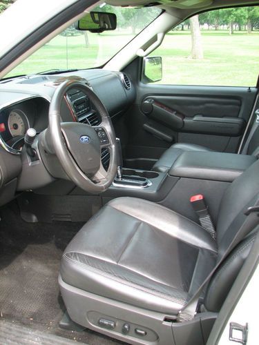 2007 Ford Explorer Limited Sport Utility 4-Door 4.6L, image 3