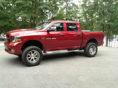 2012 ram 1500 lifted