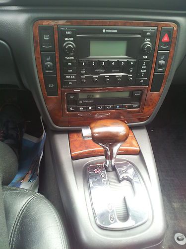 2005 Volkswagen Passat GLX Sedan 4-Door 2.8L, image 9