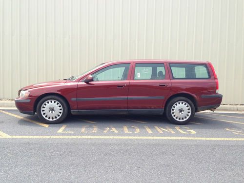Heated seats, leather, clean, runs drives very nice, good tires,