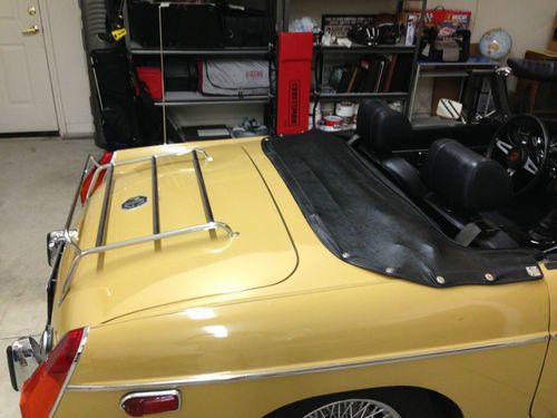 MGB 1973 - MINT!  46k Original Miles! No Rust!  JAMES BOND-Man w/Golden Gun Car!, US $12,000.00, image 13