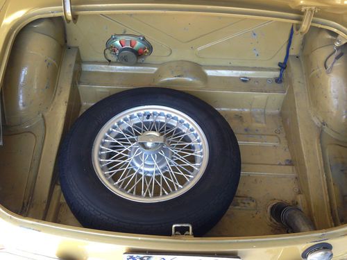 MGB 1973 - MINT!  46k Original Miles! No Rust!  JAMES BOND-Man w/Golden Gun Car!, US $12,000.00, image 23