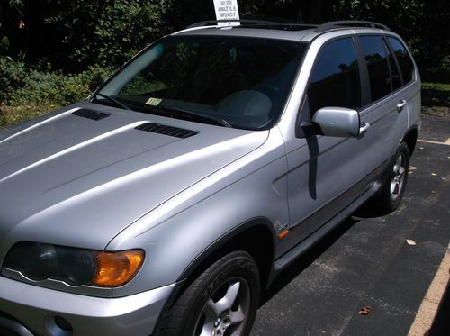 2003 bmw x5 3.0i sport utility 4-door 3.0l-only 90,500 miles 2 owners make offer