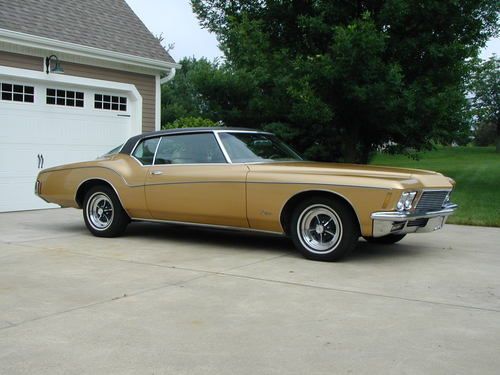 1971 buick riviera boattail