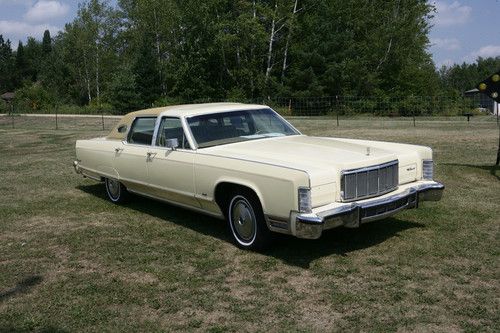 1976 Lincoln Continental Towncar, image 14