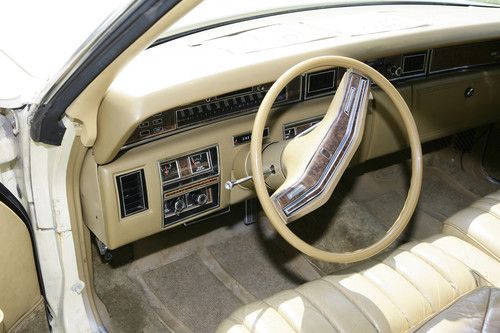 1976 Lincoln Continental Towncar, image 17