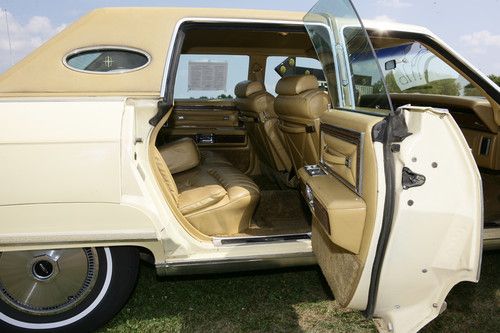 1976 Lincoln Continental Towncar, image 18