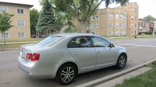 2006 volkswagen jetta 2.5 sedan 4-door 2.5l