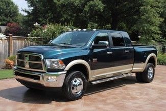 One owner cummins diesel nav  backup cam  rear seat entertainment  new tires