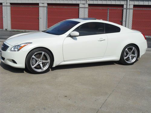 2008 infiniti g37 sport coupe 2-door 3.7l low mi. white pearl/black leather