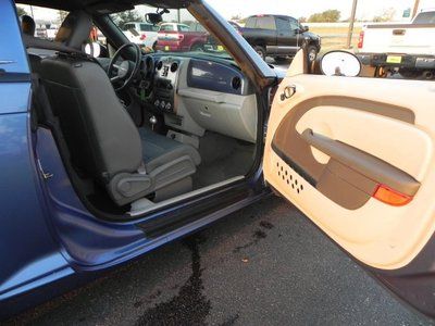 GT Convertible 2.4L CD Turbocharged High Output Traction Control Chrome Wheels, image 18