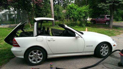 Mercedes slk 230 convertible, white, good condition less than 100k!!