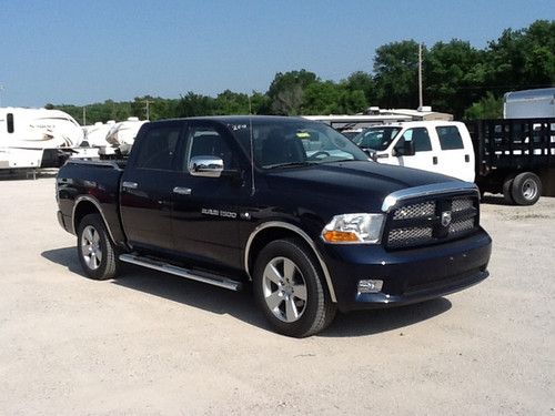 2012 ram 1500 4wd crew cab 140.5 st