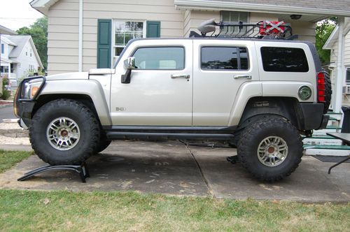 2008 hummer h3 alpha on 37s off road 4 x 4 like nothing else