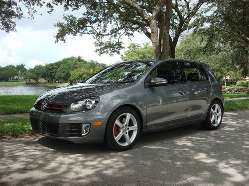 2012 vw gti 4dr 6-spd 5k miles sofla