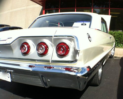 1963 Chevrolet Impala Sport Coupe, image 13