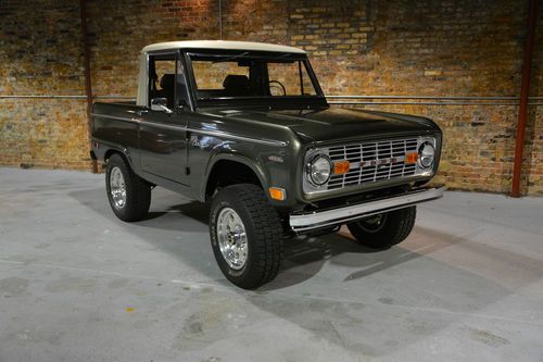 1969 ford bronco half cab - early bronco