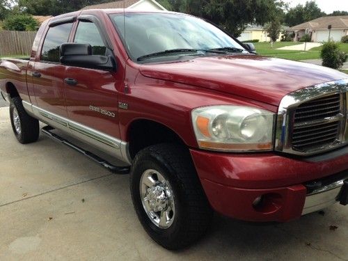 2006 dodge ram 2500 laramie megacab 4x4 hemi!!!!