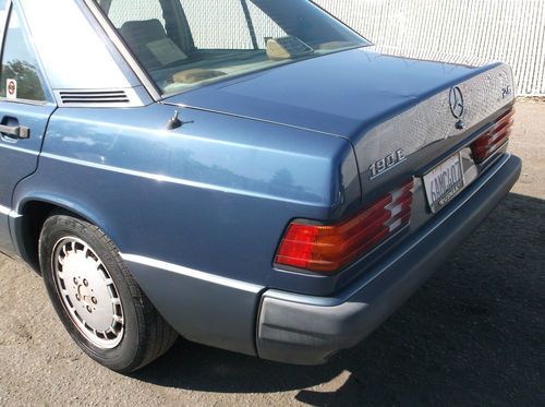 1991 Mercedes 190E, NO RESERVE, image 17
