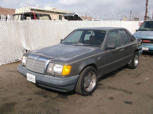 1986 mercedes 300e, no reserve