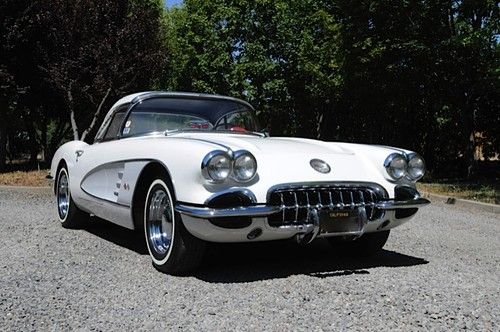 1959 chevrolet corvette roadster