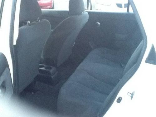 2009 nissan versa 1.6 base sedan 4-door 1.6l