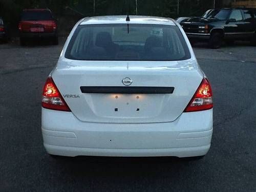 2009 Nissan Versa 1.6 Base Sedan 4-Door 1.6L, US $5,950.00, image 7