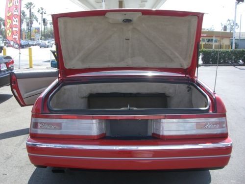 1991 Cadillac Allante Value Leader Convertible 2-Door 4.5L, image 5