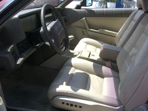 1991 Cadillac Allante Value Leader Convertible 2-Door 4.5L, image 11
