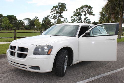 Dodge magnum wagon 2007 2.7l v6, white, very good mechanically, good cosmeticaly