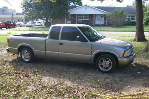 2001 gmc sonoma sls extended cab 3rd door low miles