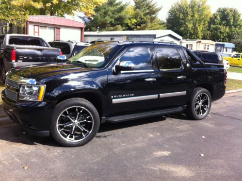 2007 Chevrolet Avalanche LTZ Crew Cab Pickup 4-Door 5.3L FLEX-FUEL NO RESERVE !, image 4