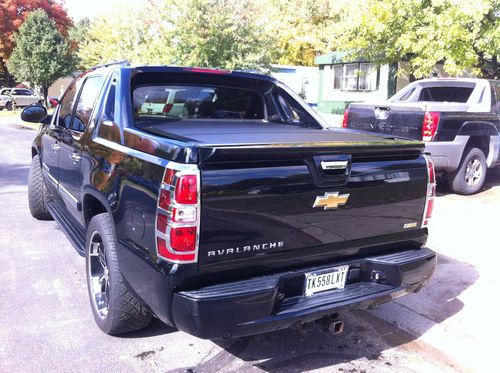2007 Chevrolet Avalanche LTZ Crew Cab Pickup 4-Door 5.3L FLEX-FUEL NO RESERVE !, image 5