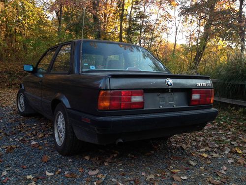 1991 bmw 318is base coupe 2-door 1.8l