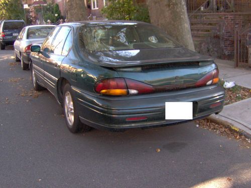 1997 Pontiac Boneville SSE, car has 6 cylinders, No reserve!, image 2