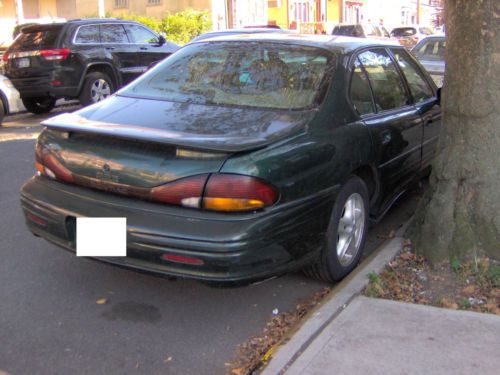 1997 Pontiac Boneville SSE, car has 6 cylinders, No reserve!, image 3