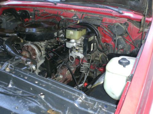 1991 suburban 4x4 ONE OWNER ORIGINAL PAINT LOADED SOUTHERN CALIFORNIA TRUCK, image 16